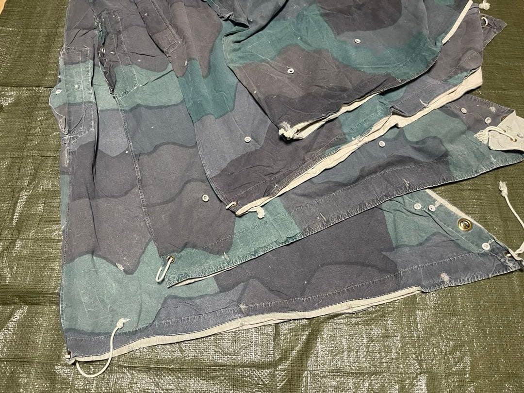 本日限定スウェーデン軍　軍幕　パズルカモ迷彩 コットン 三角テント　4枚セット