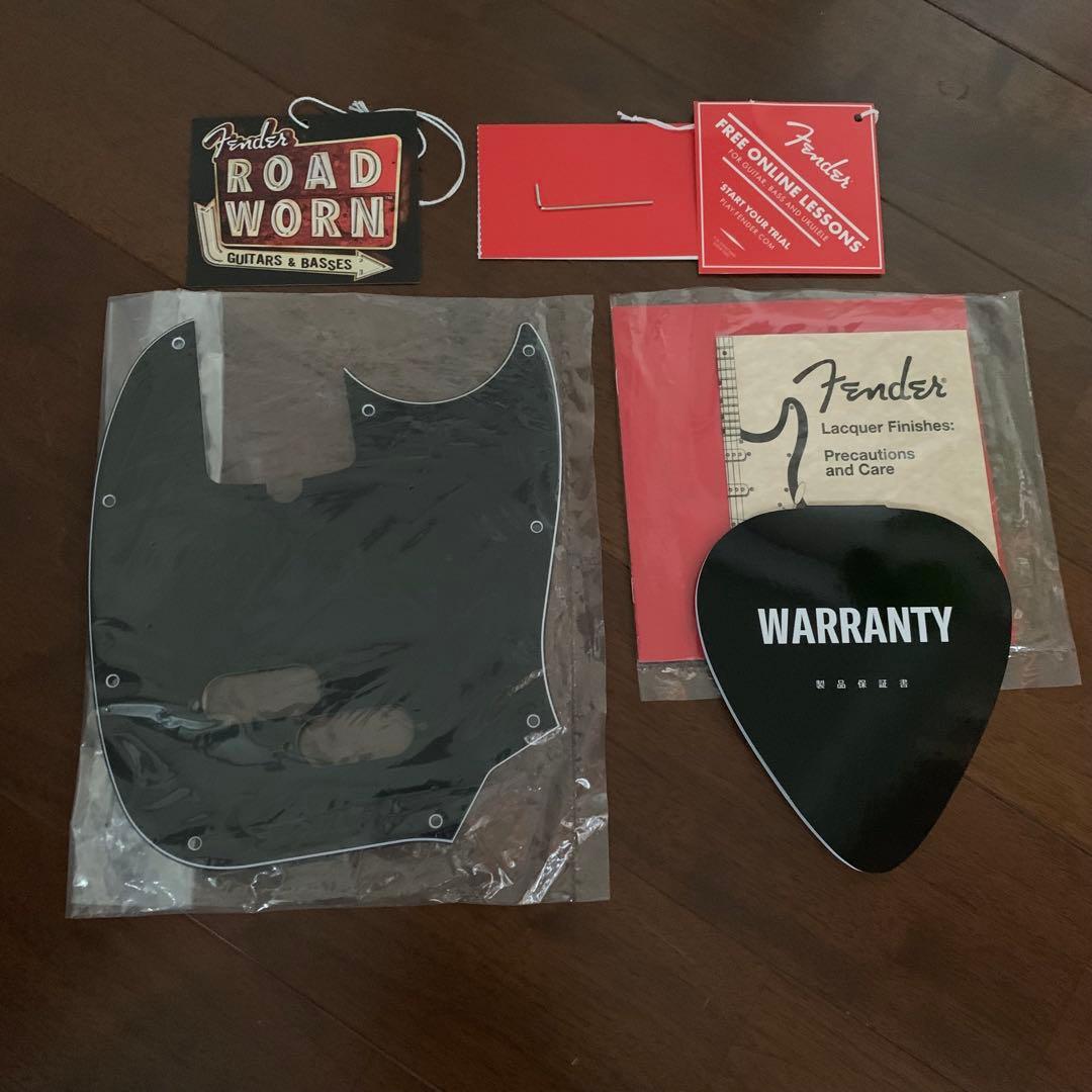 ベース FENDER JMJ Road Worn Mustang Bass