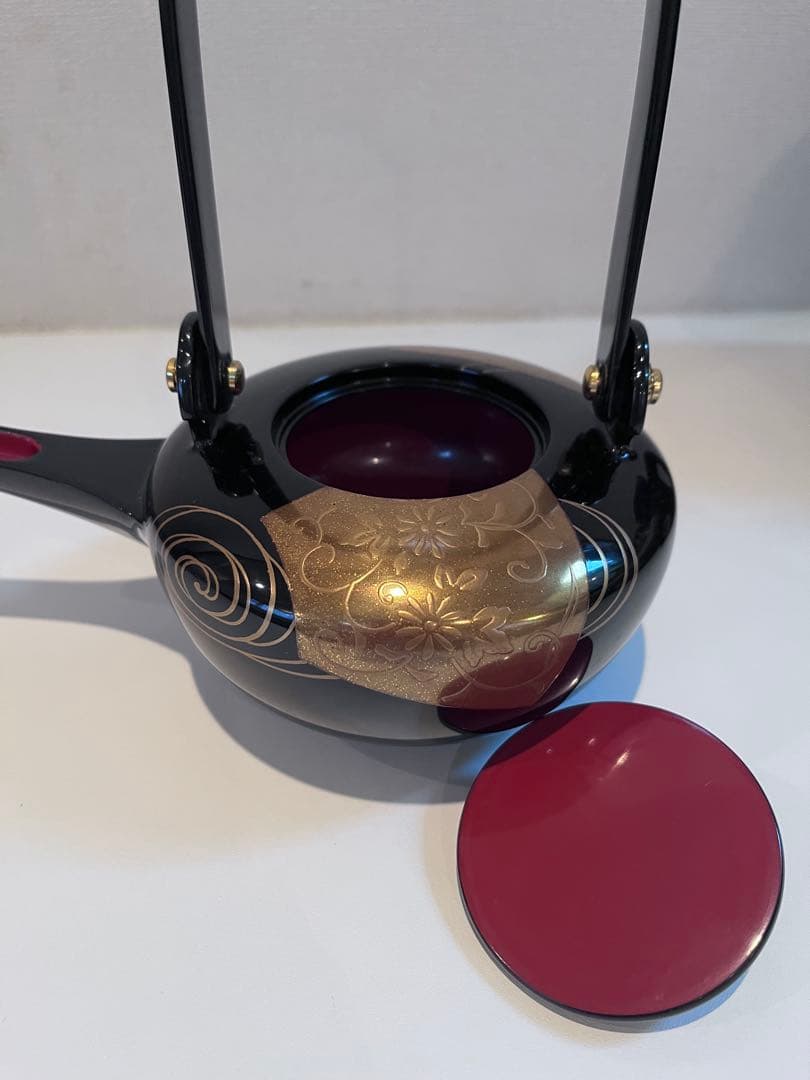 【未使用】輪島塗 蒔絵 三段重箱 お屠蘇 盃　酒器セット　中島忠平の作品