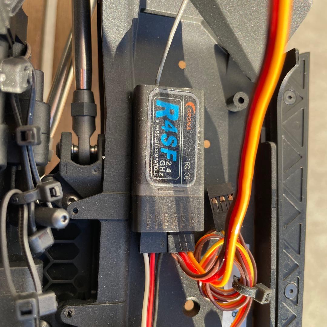 ごんごんAXIAL scx10 III jeep JL 1/10 中古