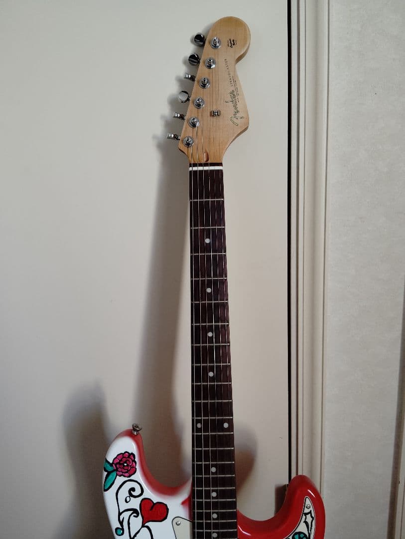 squier stratocaster モンタレーペイント