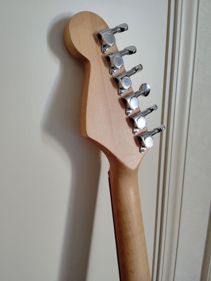 squier stratocaster モンタレーペイント