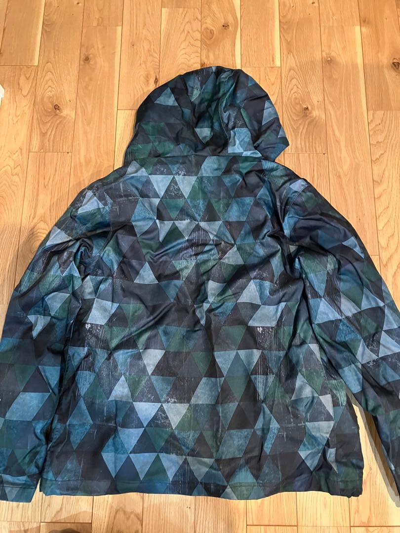 activersion スノーボードウェア L、手袋、ネックウォーマーまとめ売り