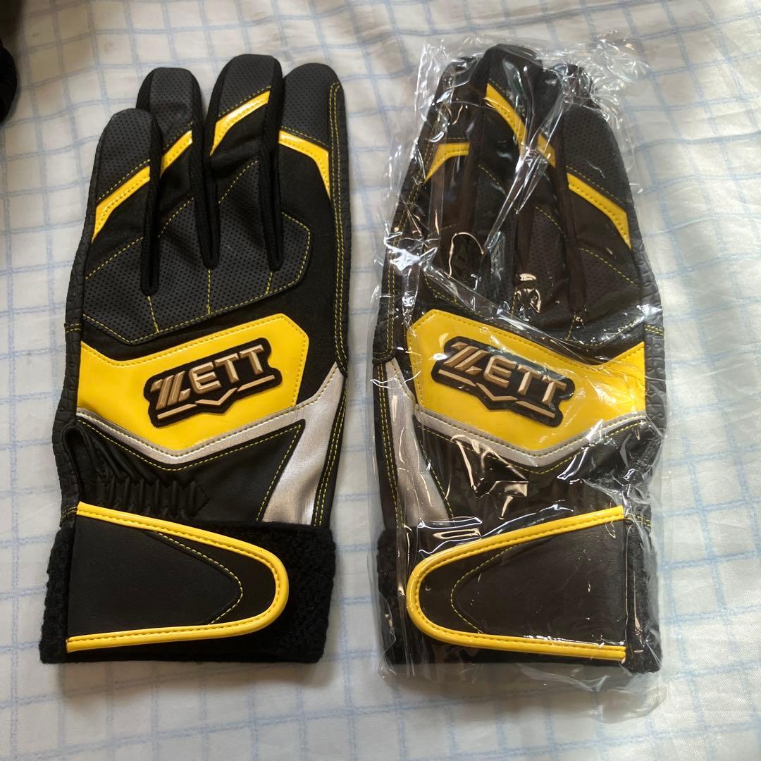 新品未使用　軟式右打者用　フットガード　エルボーガード　手袋　３点セット