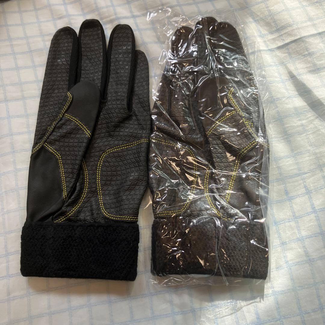 新品未使用　軟式右打者用　フットガード　エルボーガード　手袋　３点セット