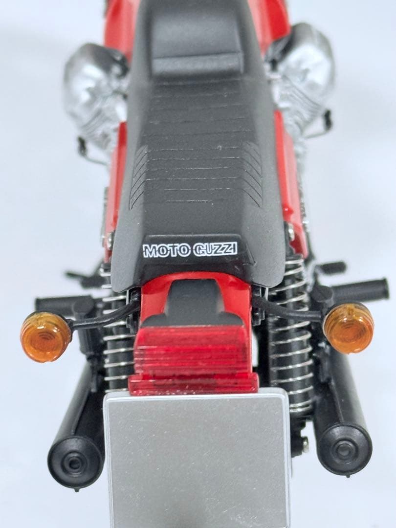 1/12 モトグッチ850MK1 ルマン　ミニチャンプス