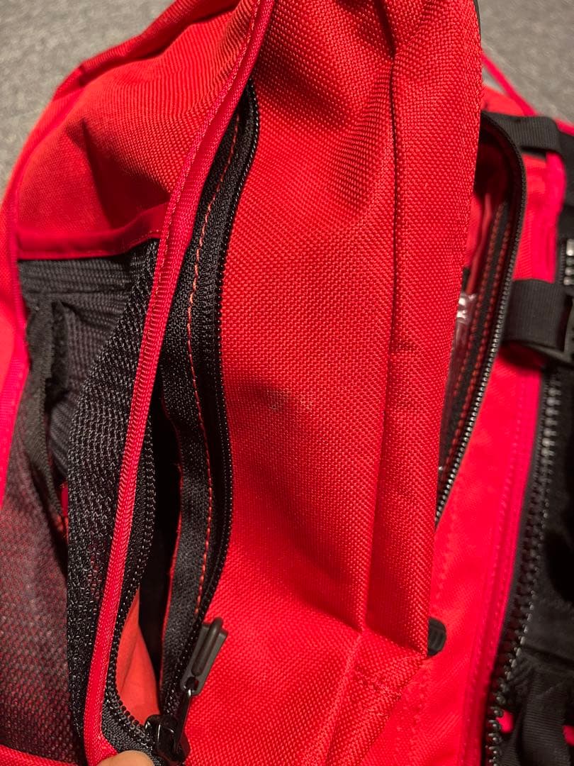 YO-ZURI フィッシングベスト レッド