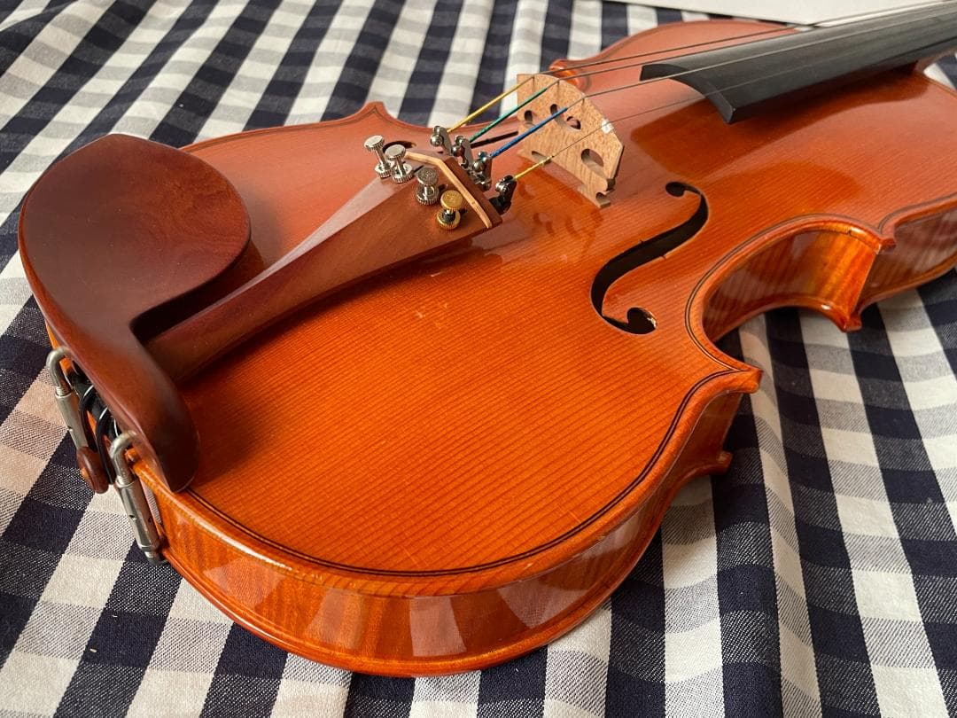 西ドイツ製 バイオリン 美しいワンピースバック ４／４サイズ 駒調整済み