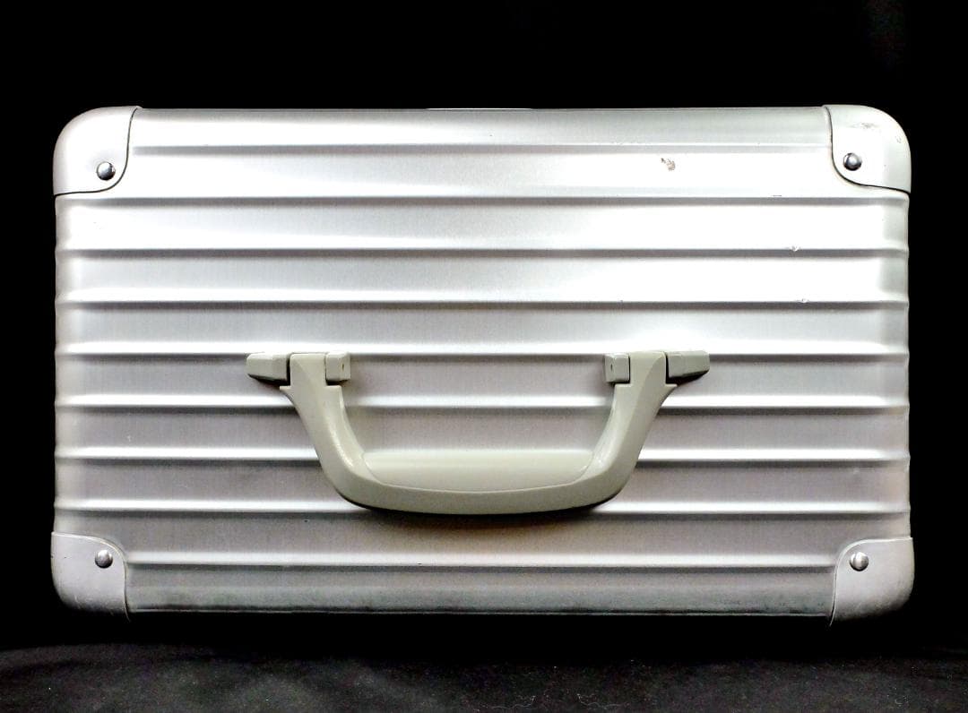 RIMOWAリモワ946.38『OPAL/オパール』ビューティケース17L 合鍵