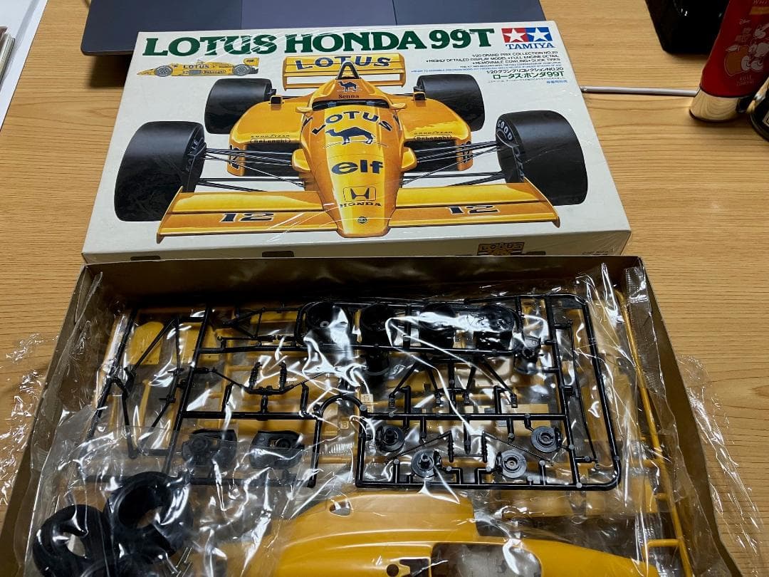 タミヤF1 1/20、青島文化教材社F1 1/43希少品