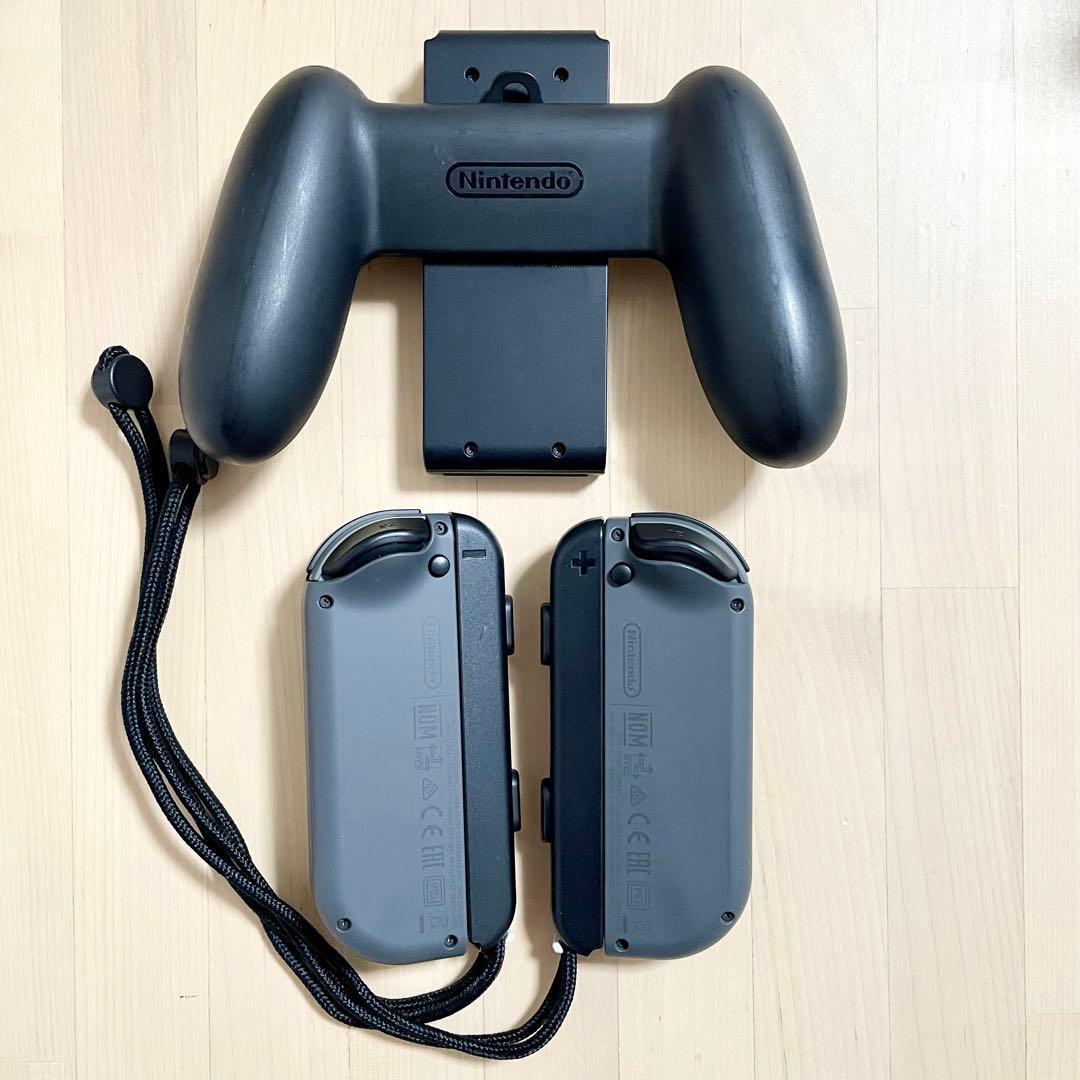 Nintendo Switch 本体 Joy-Con付き　充電グリップ　送料無料