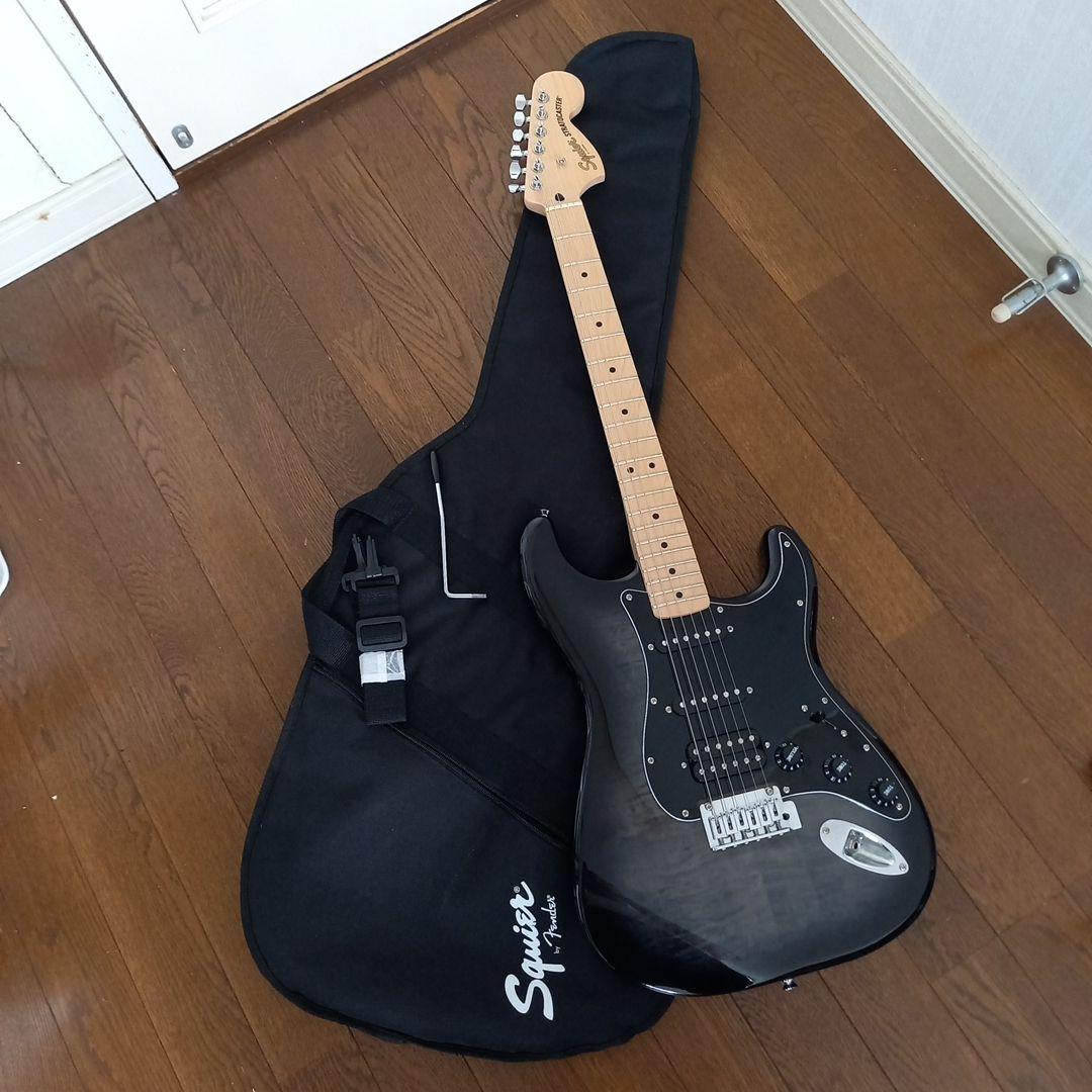 『美品』Squier Affinity by Fender Stratocast