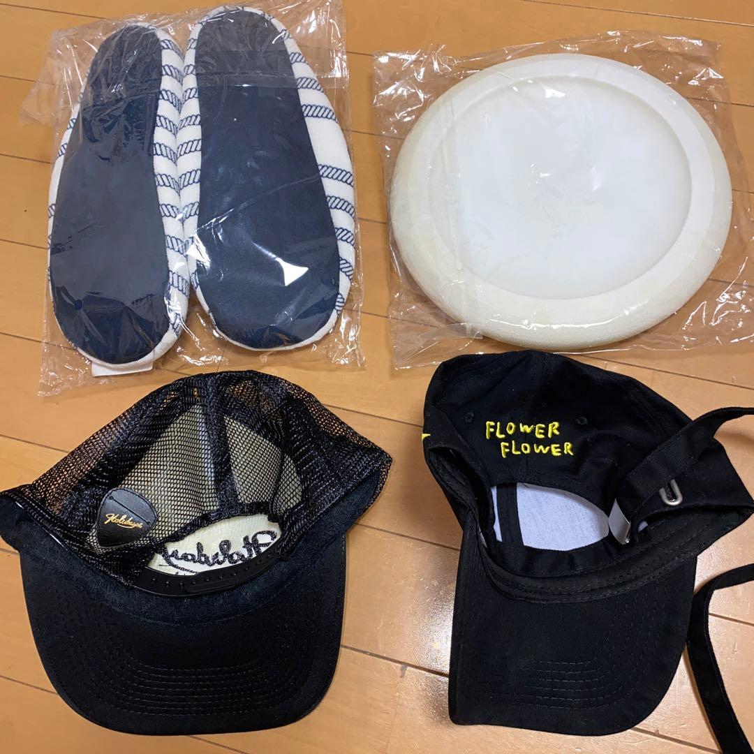 YUI FlowerFlower リング 指輪 キャップ ポストカード 缶バッジ