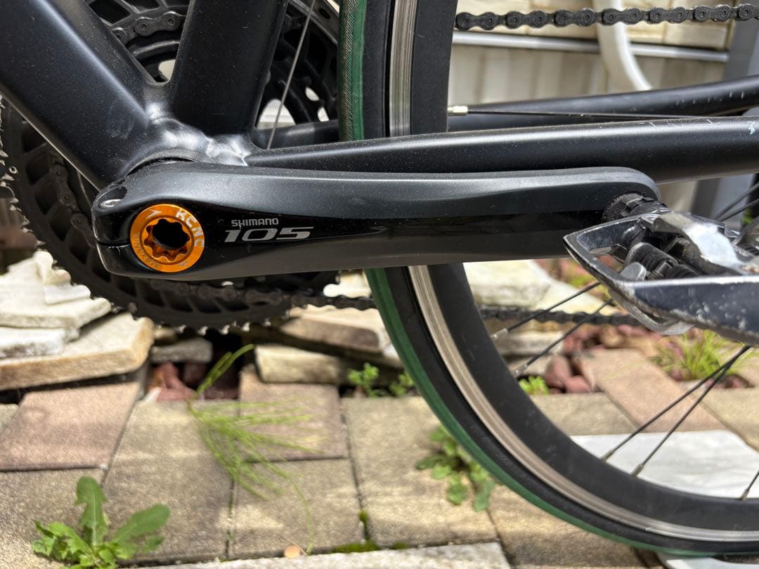 GIANT ロードバイク マットブラック Shimano 105