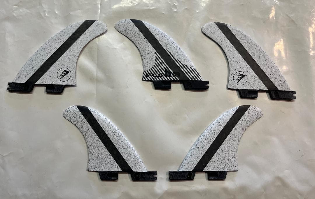 FCS II(エフシーエス2)『FIREWIRE TRI-QUAD 5FINS』