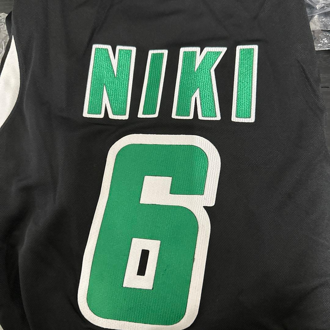 デサント　バレーユニフォーム　長袖　ブラック　圧着マーキング入り　セット