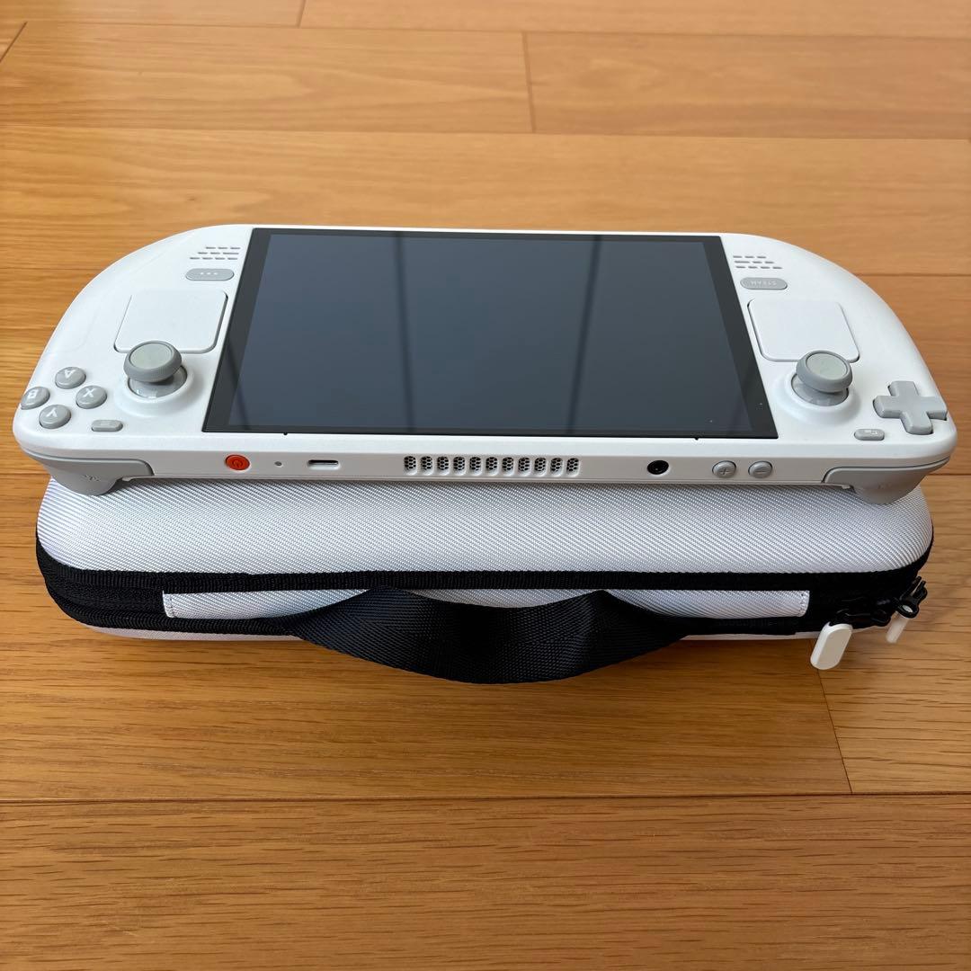 極美品　steamdeck 限定ホワイトバージョン　OLED 1T