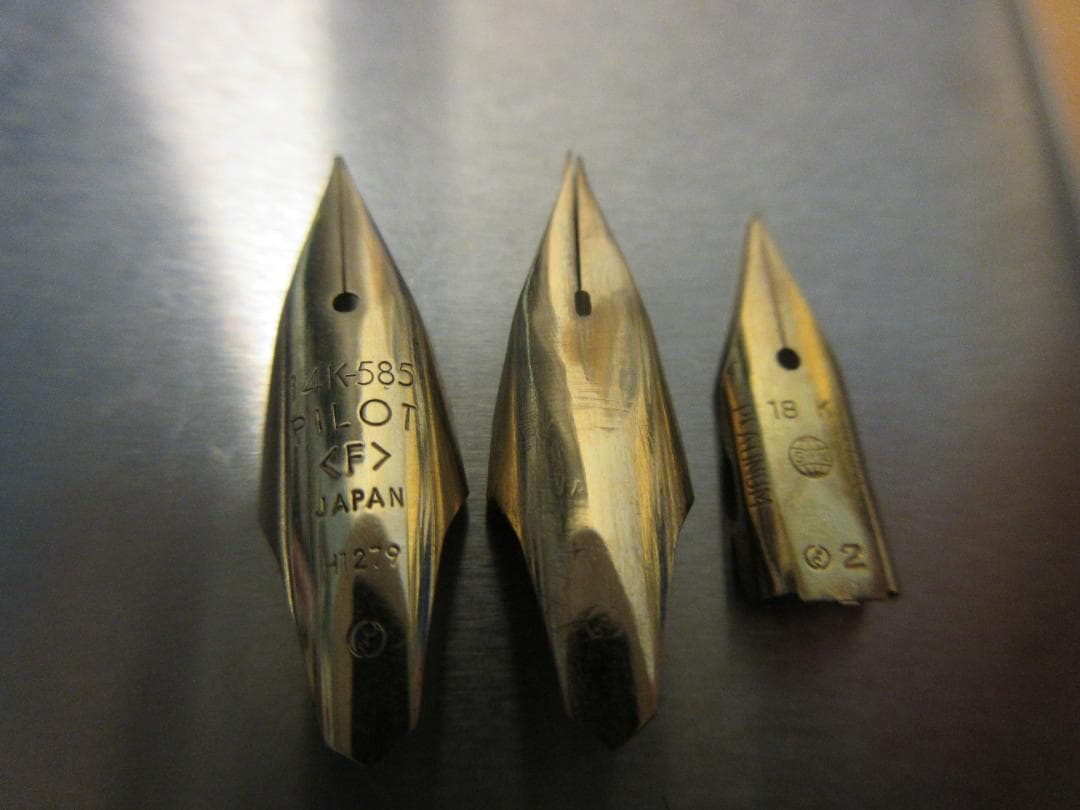 [お取り置き]万年筆ペン先 14K 1.2g 0.3g ／18K 0.49g