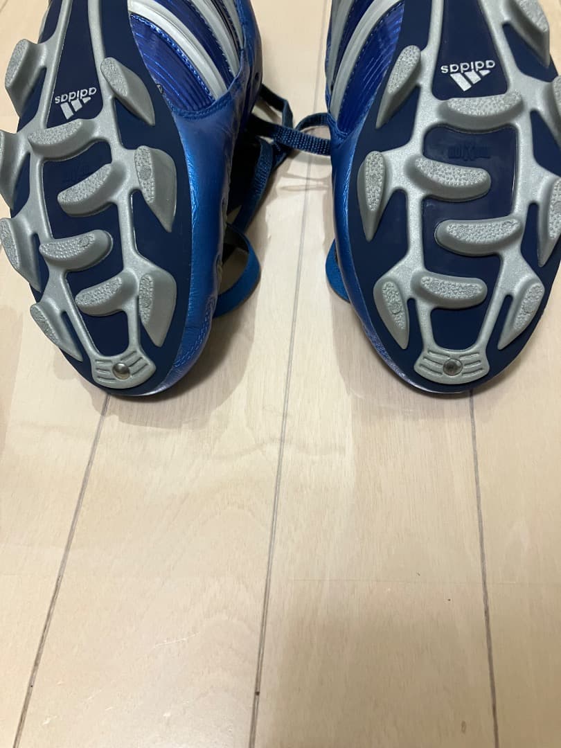 し*ゅ様 アディダス プレデターパルス 26.0cm タグ無し新品・未使用