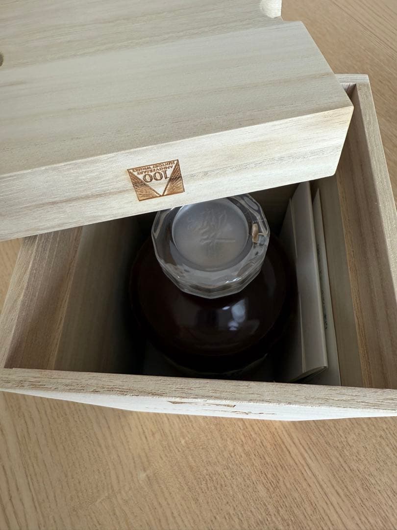 響 100周年記念サントリーウイスキー 700ml