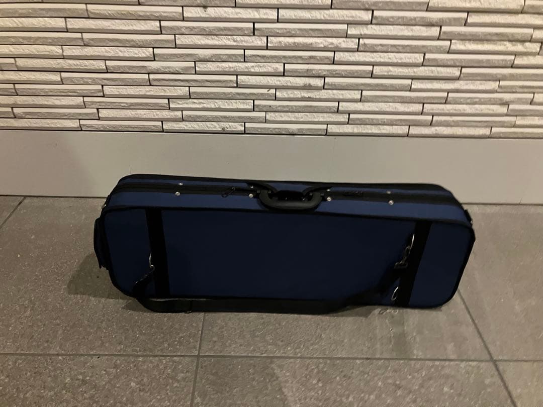 バイオリン　ケース　紺色　(東洋　スーパーライトではありません)軽いコンパクト