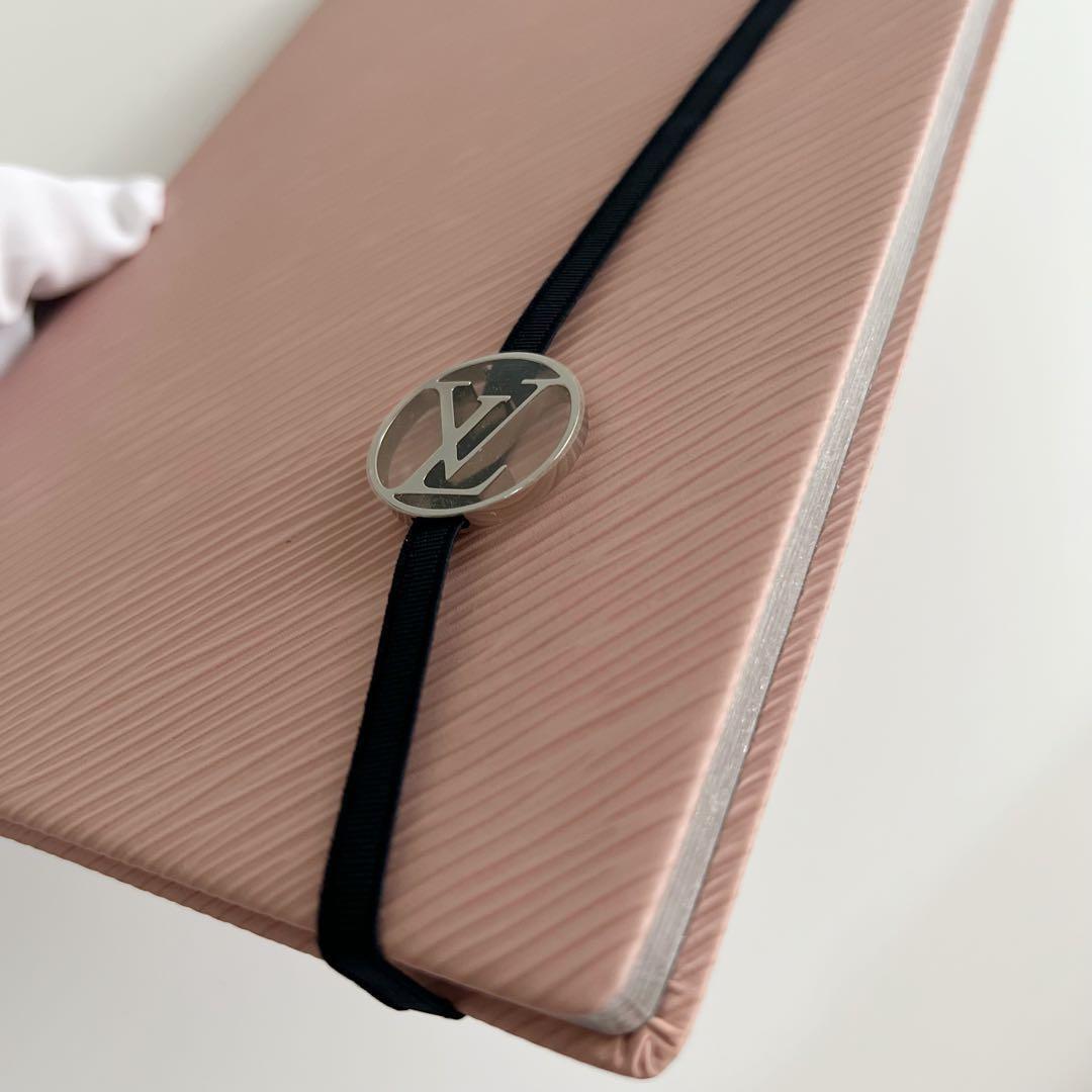 新品 未使用　ルイヴィトン　カイエ　ギュスターヴMM　ノート　ピンク