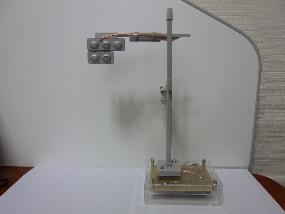 【あるん】本物志向改造信号機 <Ver. ULTIMATE 青色矢印２灯>