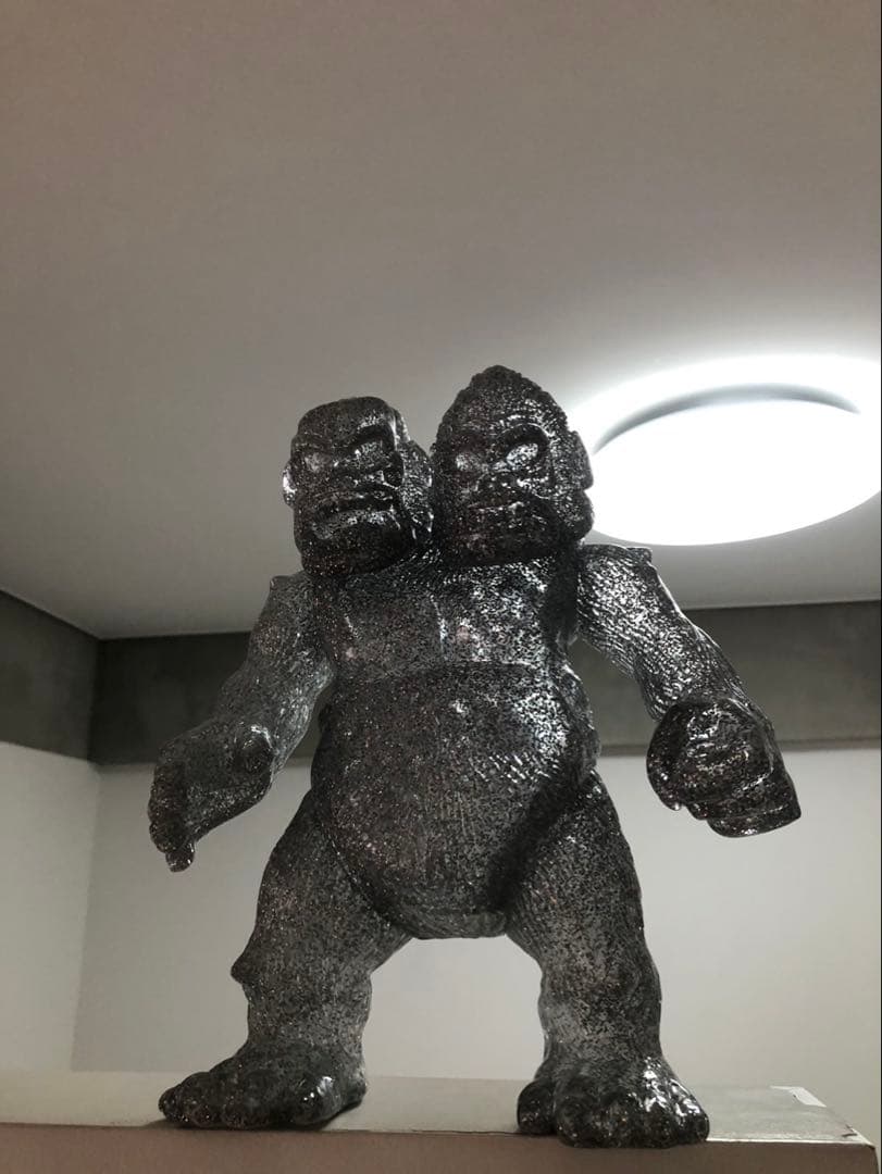 【ソフビ】Sofubi HxS キングゴリラ獣 SILVER 30CM