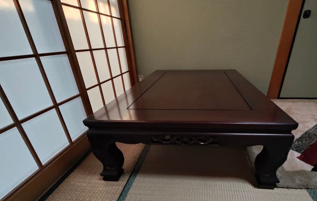 【2月8日まで】紫檀　座卓　 130×85×34 cm
