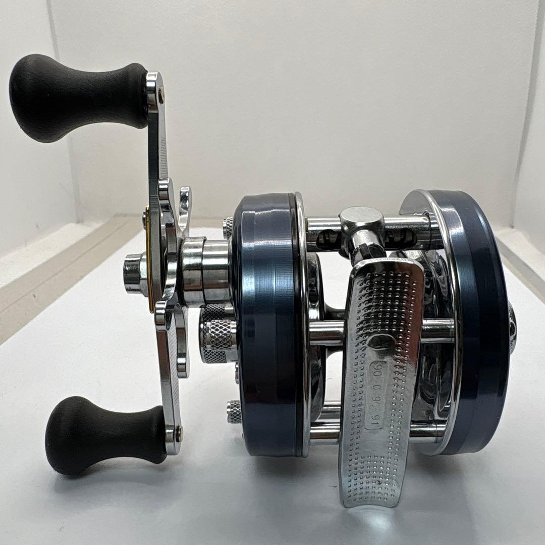 ABU Ambassadeur 4500 C ベイトリール