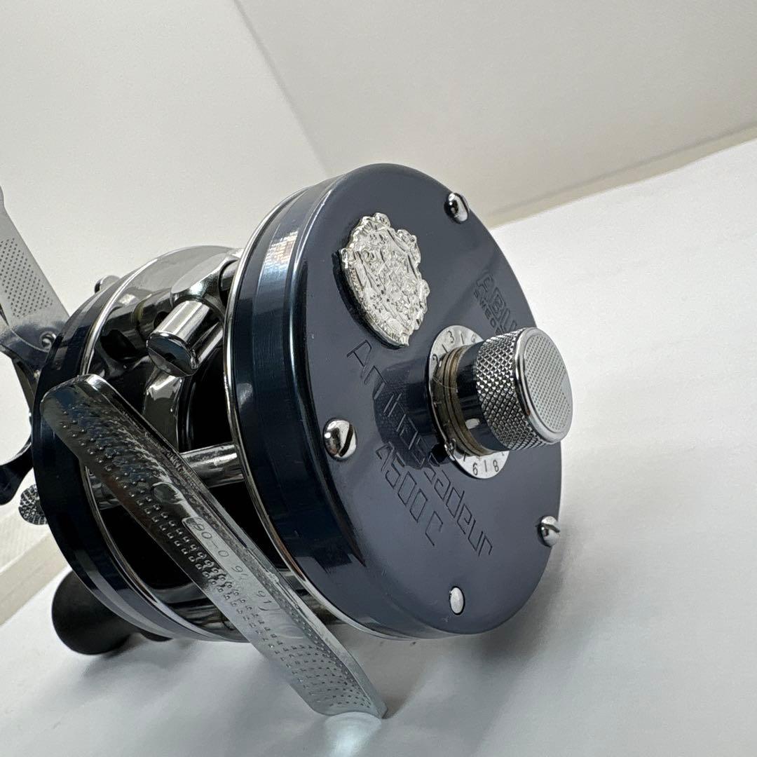 ABU Ambassadeur 4500 C ベイトリール