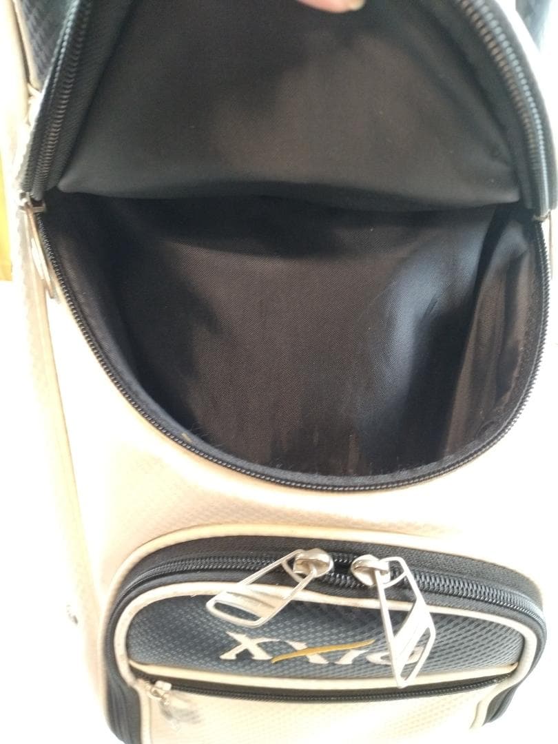 XXIO ゼクシオ ゴルフバッグ　フード付き【10-101】