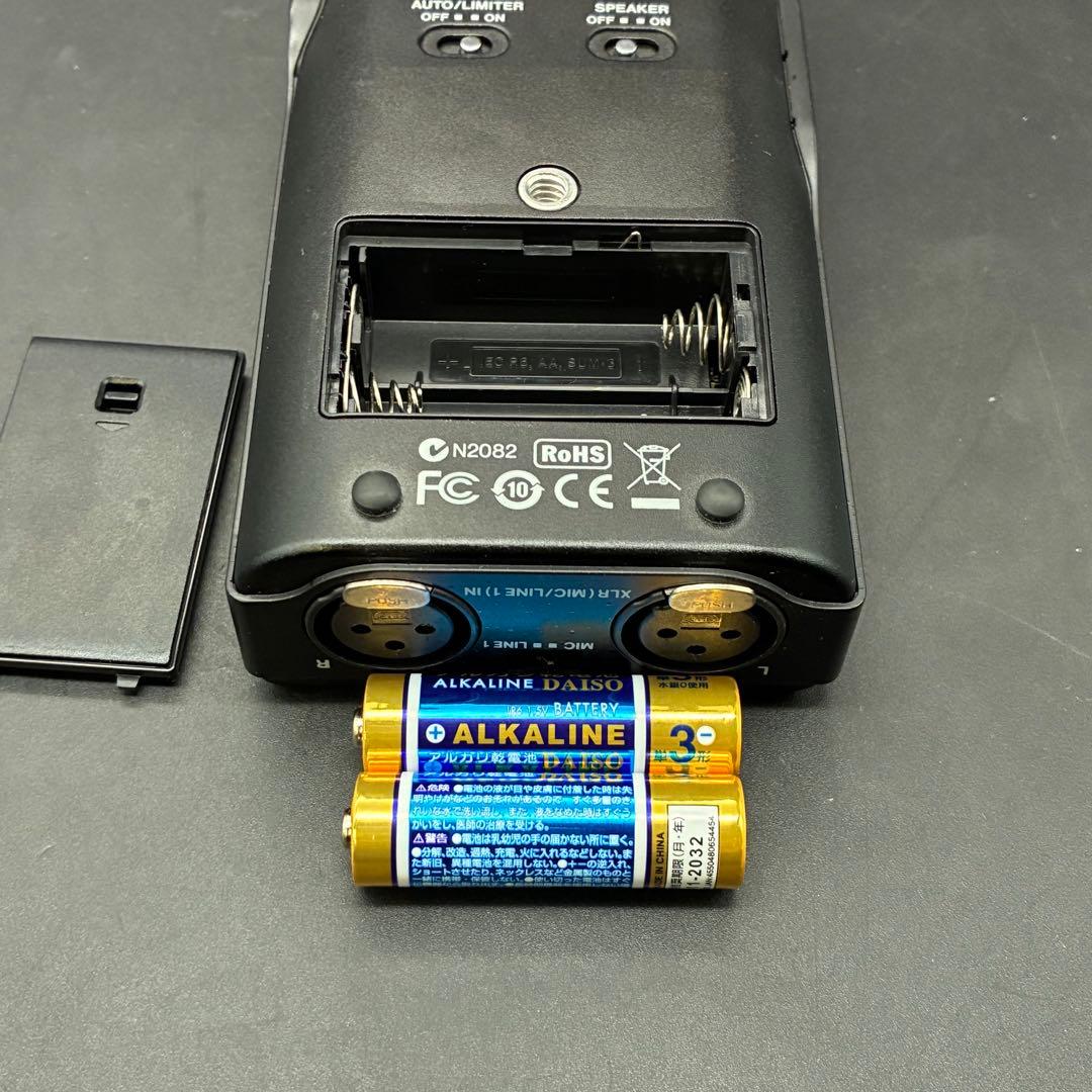 DR-100MKII TASCAMハンディレコーダー 4GB SDカード付属