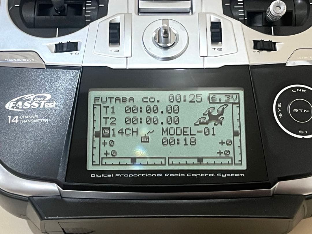 双葉電子工業 FUTABA 14SG ラジコン送受信機