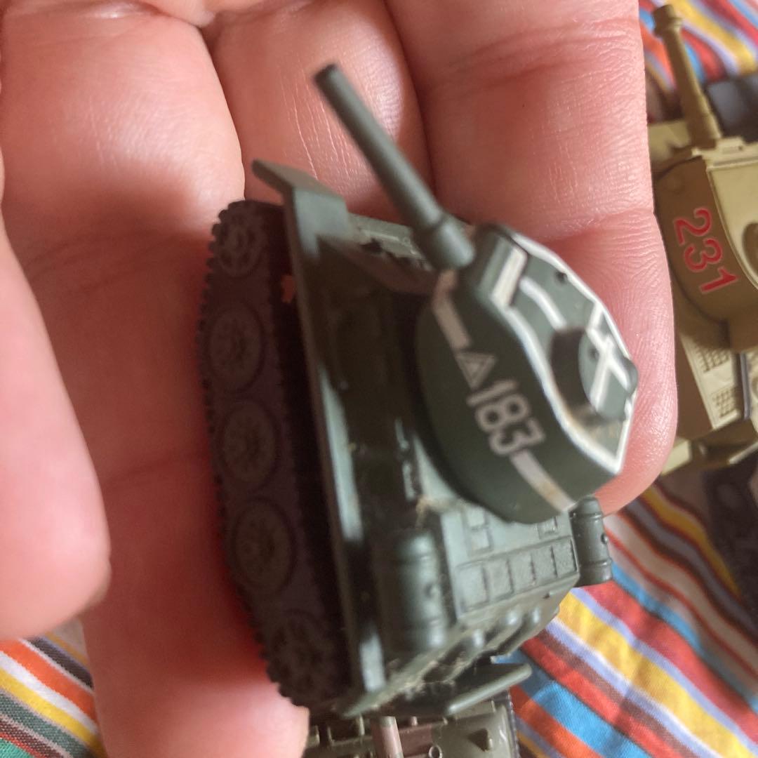 ちびっこコンバット　Ｑ　　戦車　14台　中古　　TIGER T34 コンバット