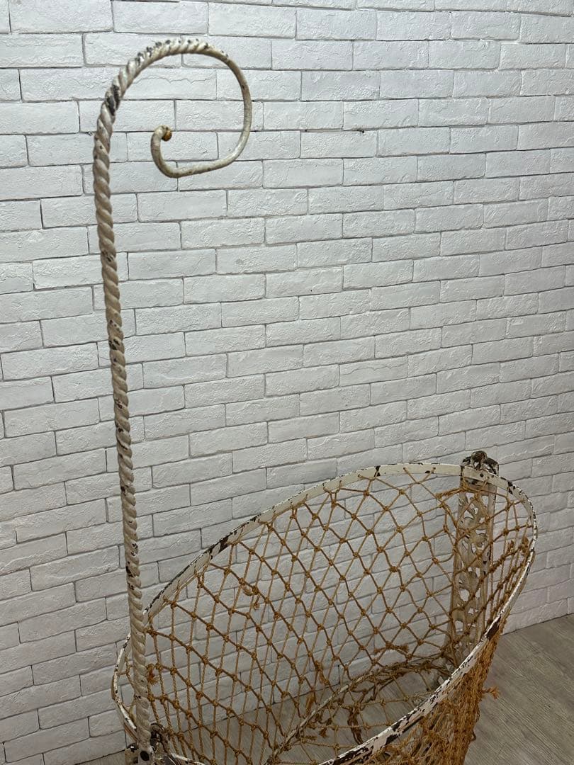 【東京都内23区配送無料】アンティーク　フランス製　ベビーベッド　什器　店舗　棚