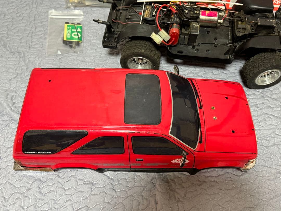 希少！年代物　京商製　1/9 電動ラジコン　ハイラックスサーフ4WD 【稼動品】