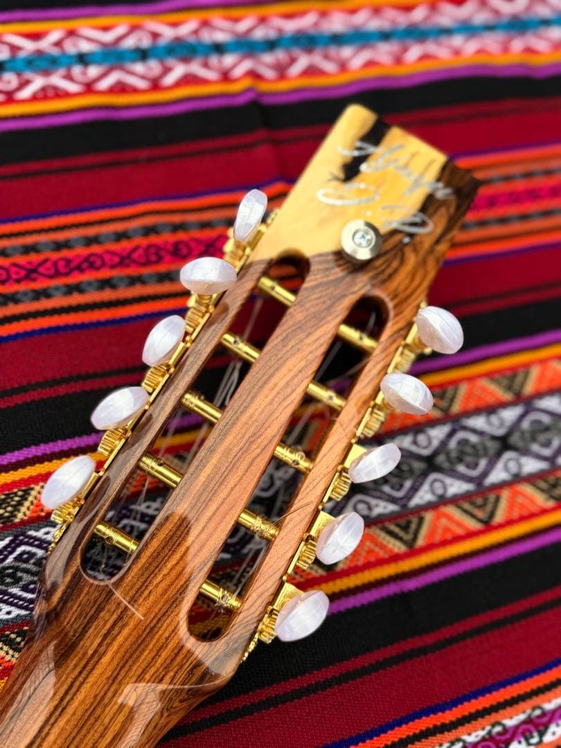 新品　未使用　チャランゴ　charango ビクーニャモデル　オロスコ　ボリビア