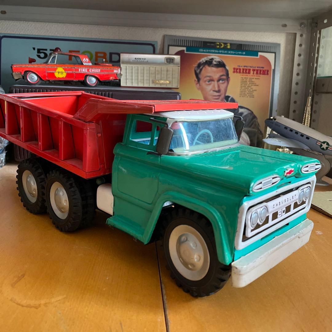 ブリキ　シボレー　ダンプカー　10輪車
