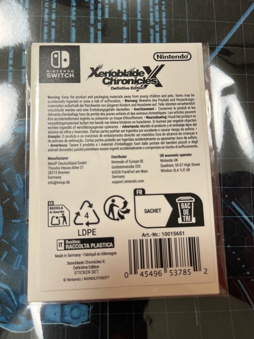 ゼノブレイドクロスディフィニティブエディション　海外デスクマットホログラムトレカ