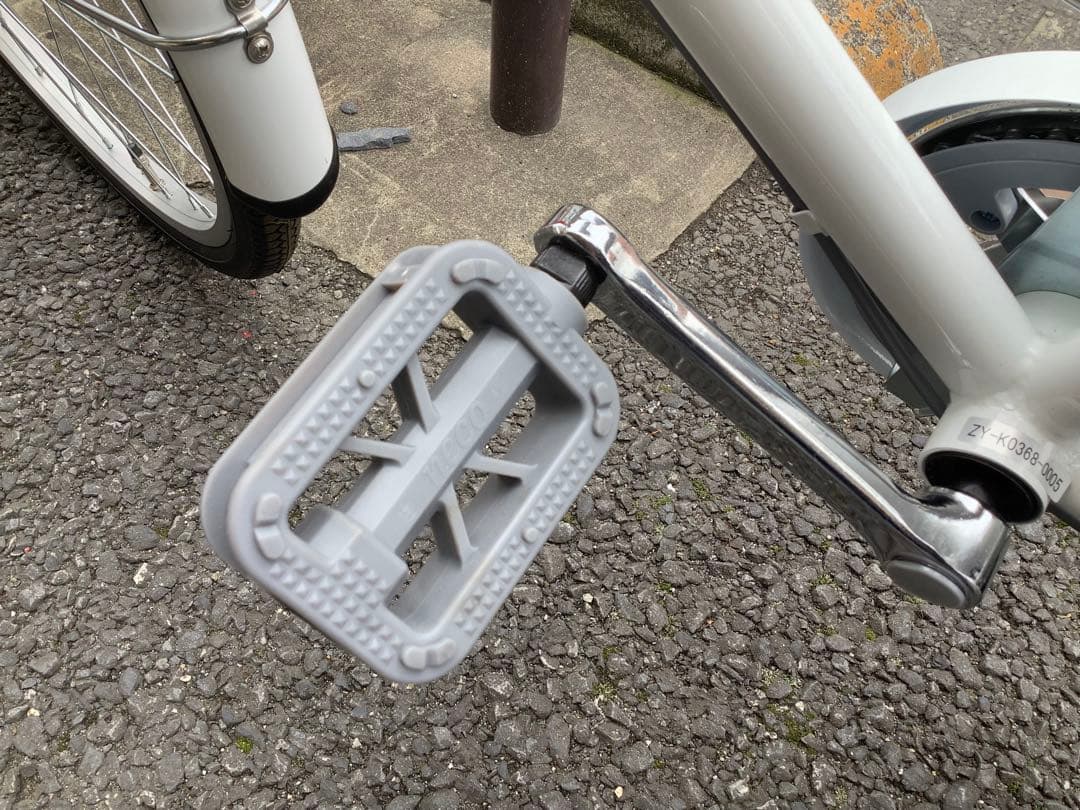 ganpu33 クラシカルジュニア　24インチ　6段変速ホワイト/※104