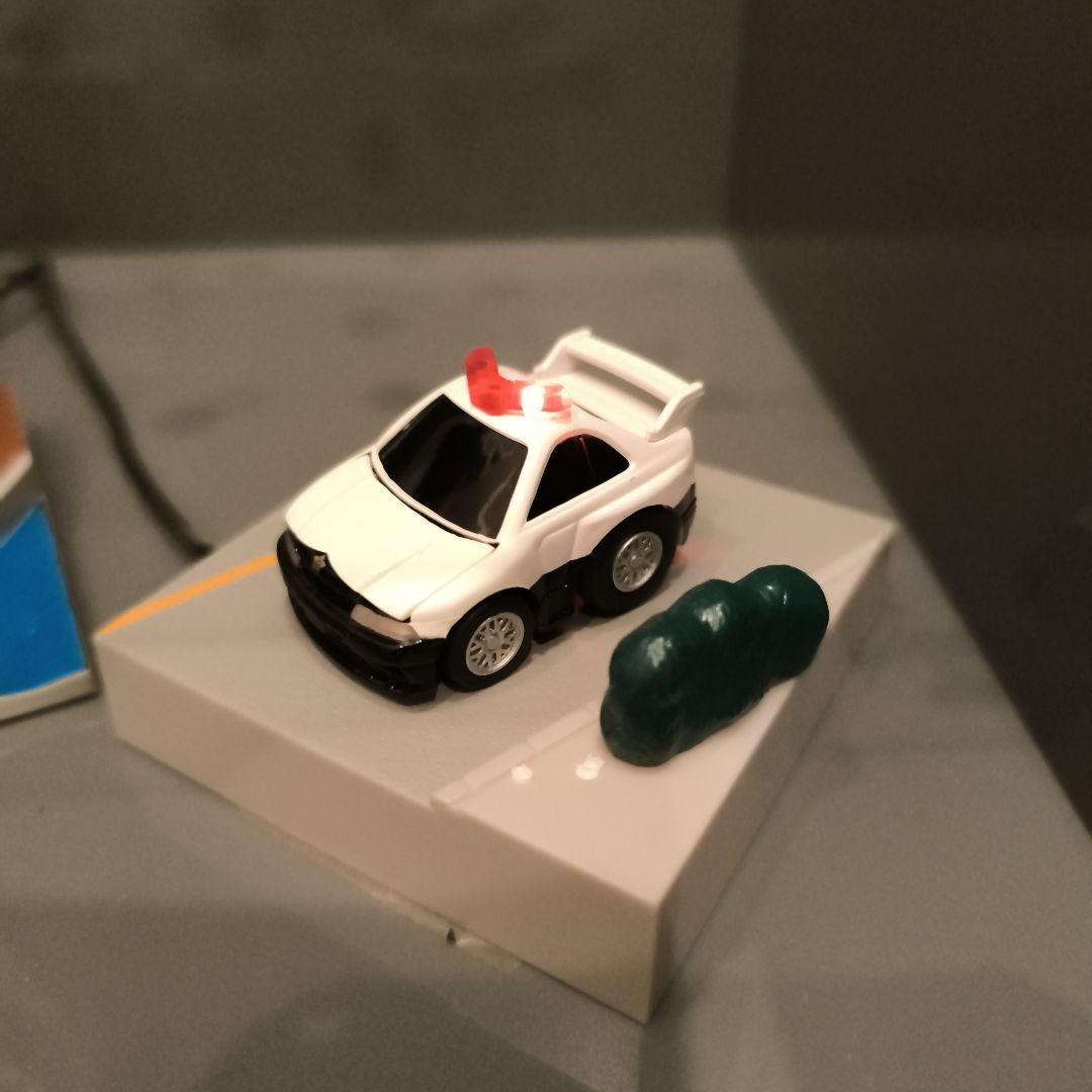 チョロＱアクリル製イルミネーションスイッチ付きケースとイルミネーションチョロQ