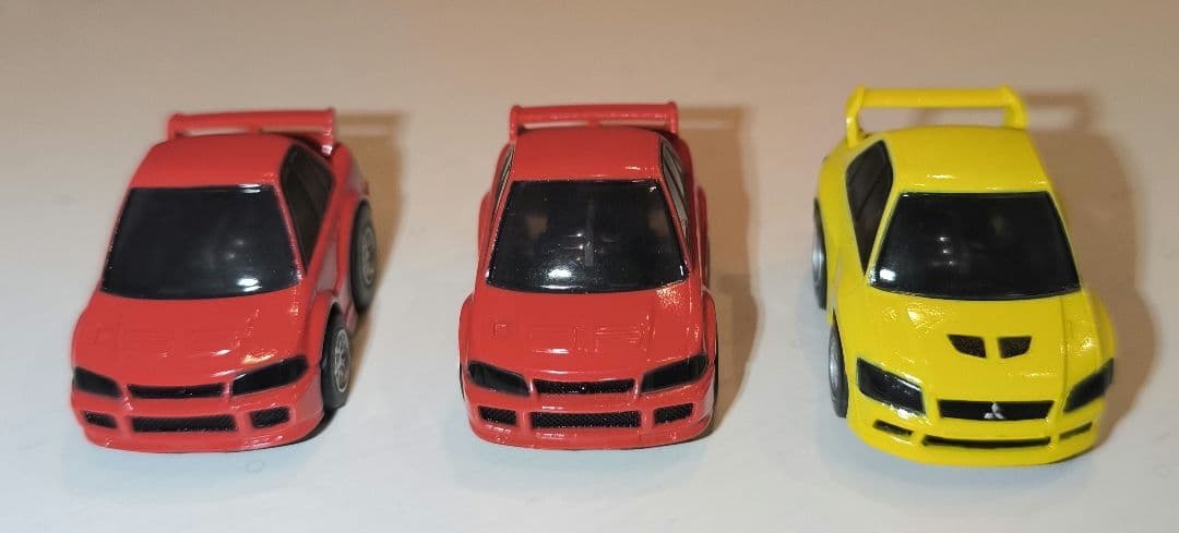 チョロＱアクリル製イルミネーションスイッチ付きケースとイルミネーションチョロQ