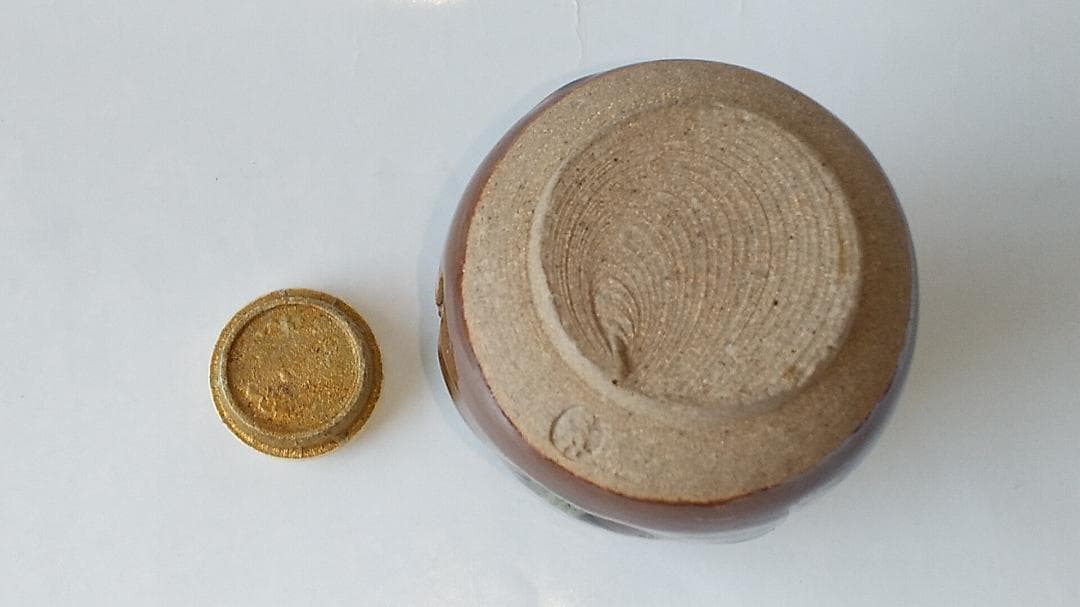 膳所焼 淡海ぜぜ 陽炎園 茶入 仕覆 名物裂 藤種緞子 茶道具 共箱 美品 です