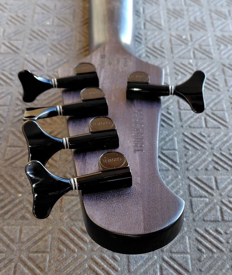 ベース Gibson EB Bass 5strings USA 2018