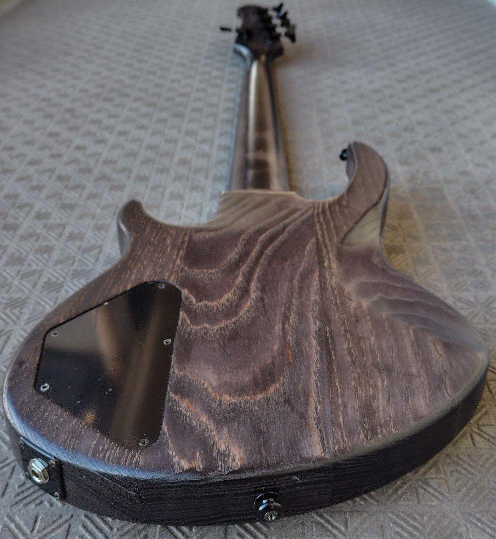 ベース Gibson EB Bass 5strings USA 2018