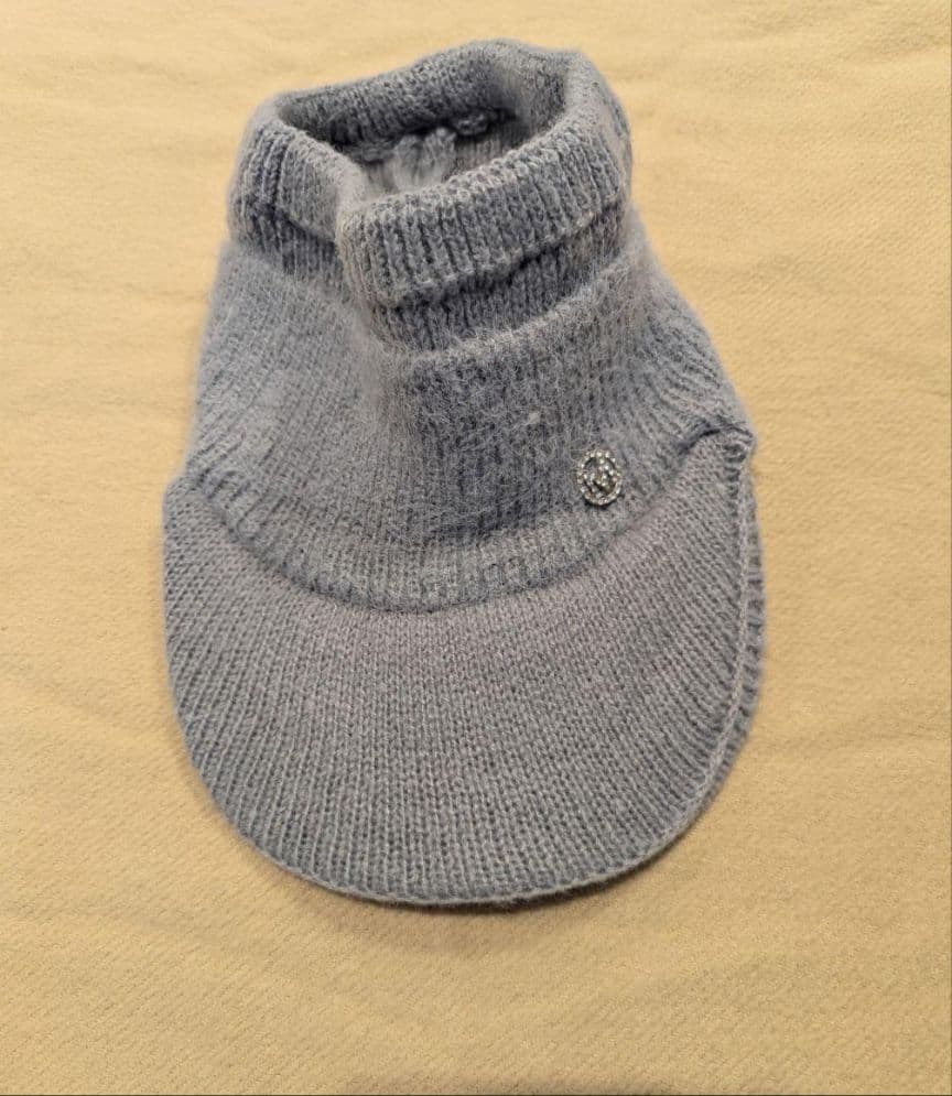 【人気】グレー　秋冬　帽子　耳当て　サンバイザー　ニット帽　ゴルフ　レディース