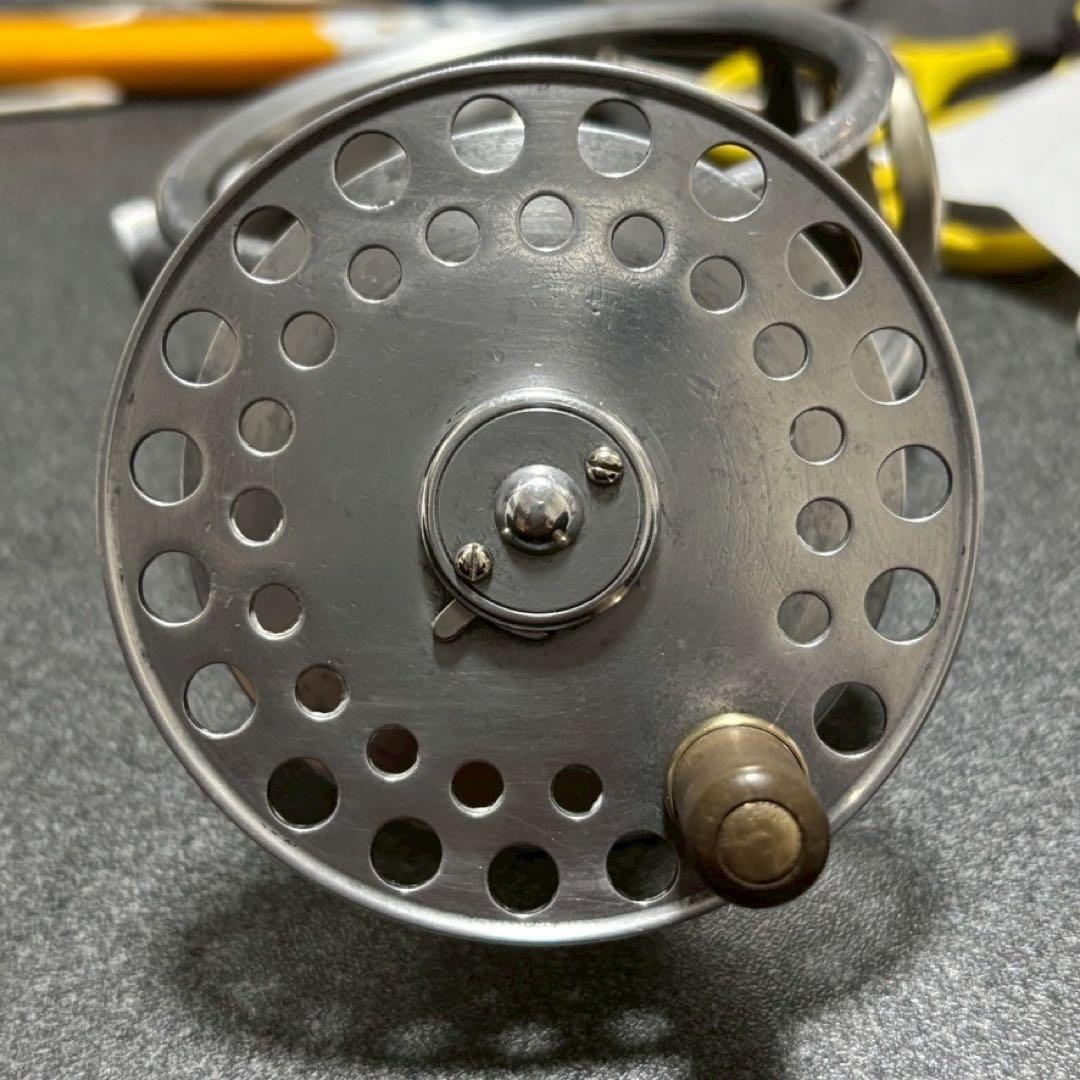 希少 Hardy Bros. The St. e 3 フライリール