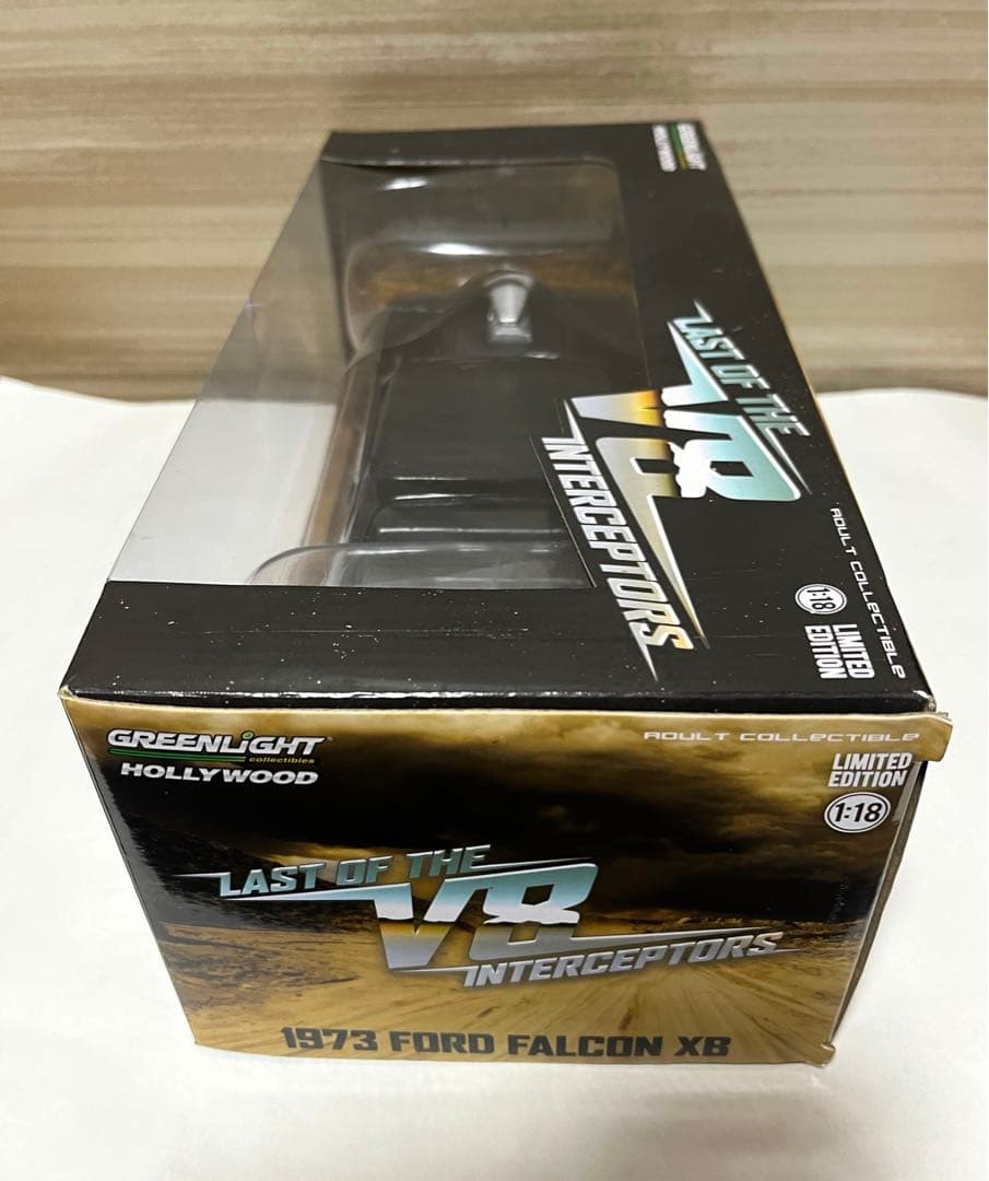 グリーンライト 1/18 1973フォード ファルコン XB