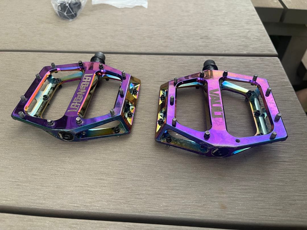 自転車本体 DMR Oil slick pedal vault lacon